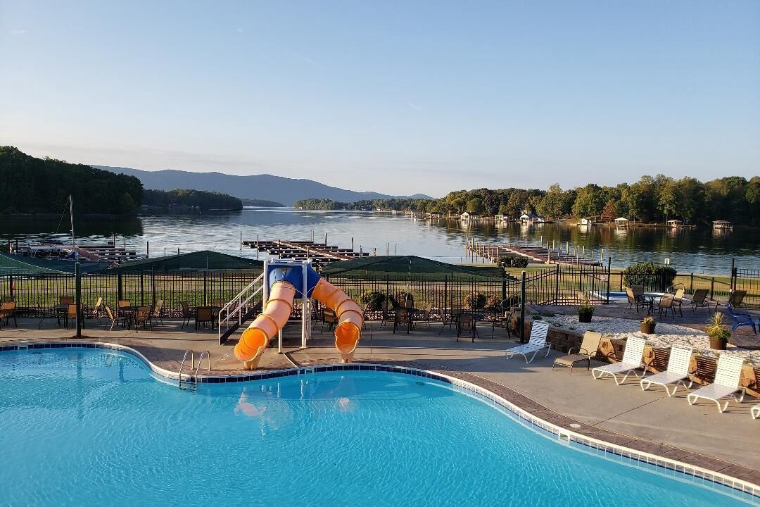 Photo of Outdoor in Smith Mountain Lake