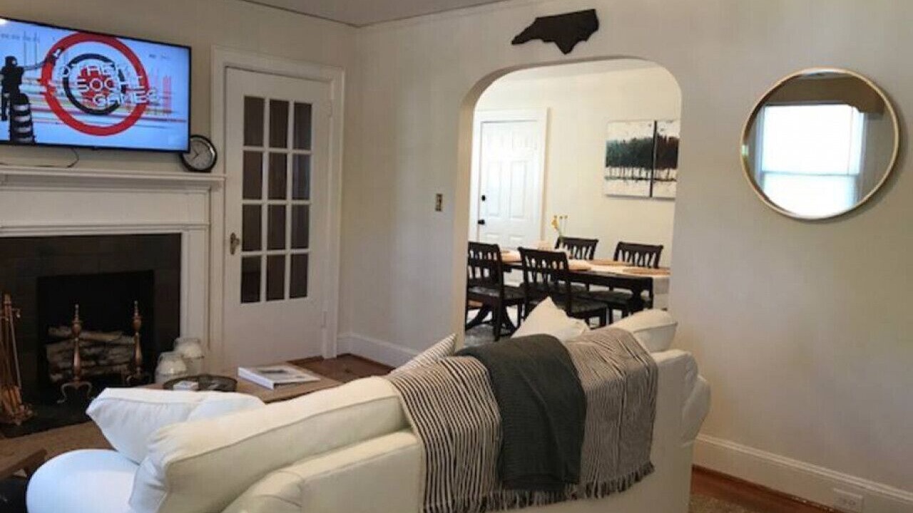 Photo of Livingroom in Enderly Park