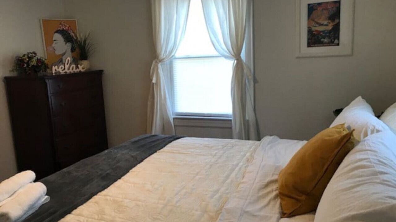 Photo of Bedroom in Enderly Park