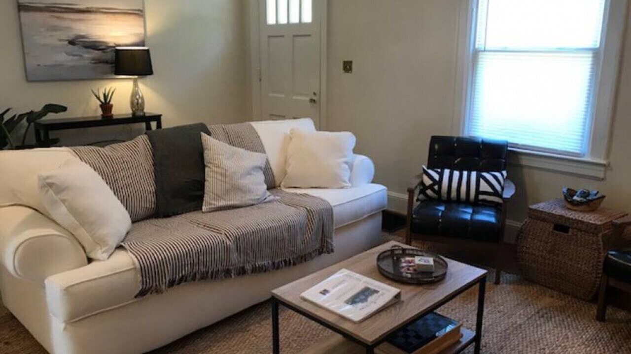 Photo of Livingroom in Enderly Park