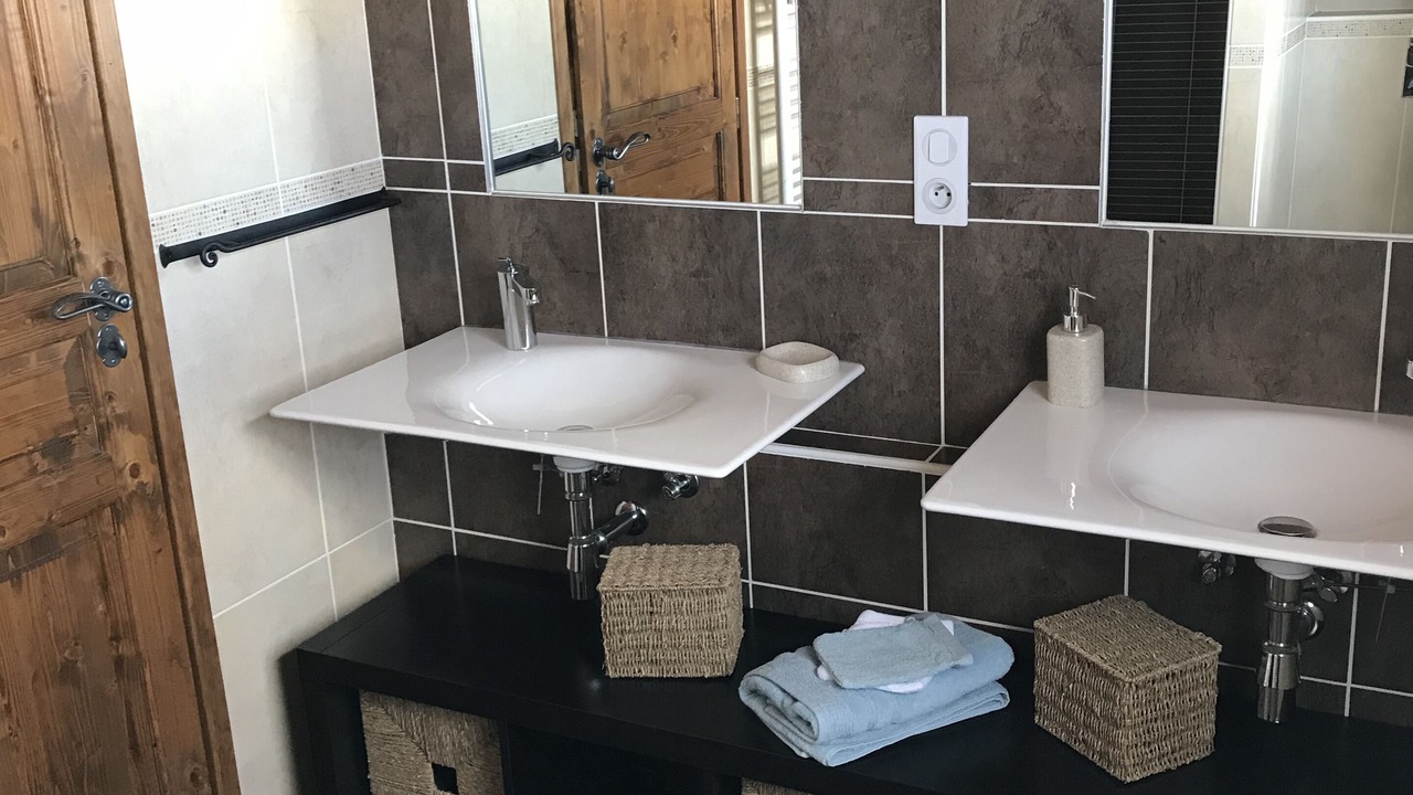 Photo of Bathroom in Saint-Pierre-dels-Forcats