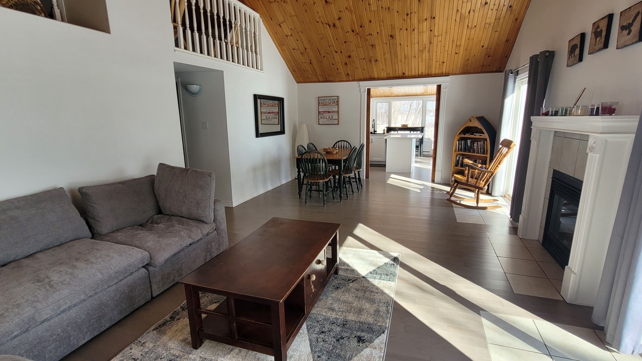 Photo of Livingroom in Calabogie