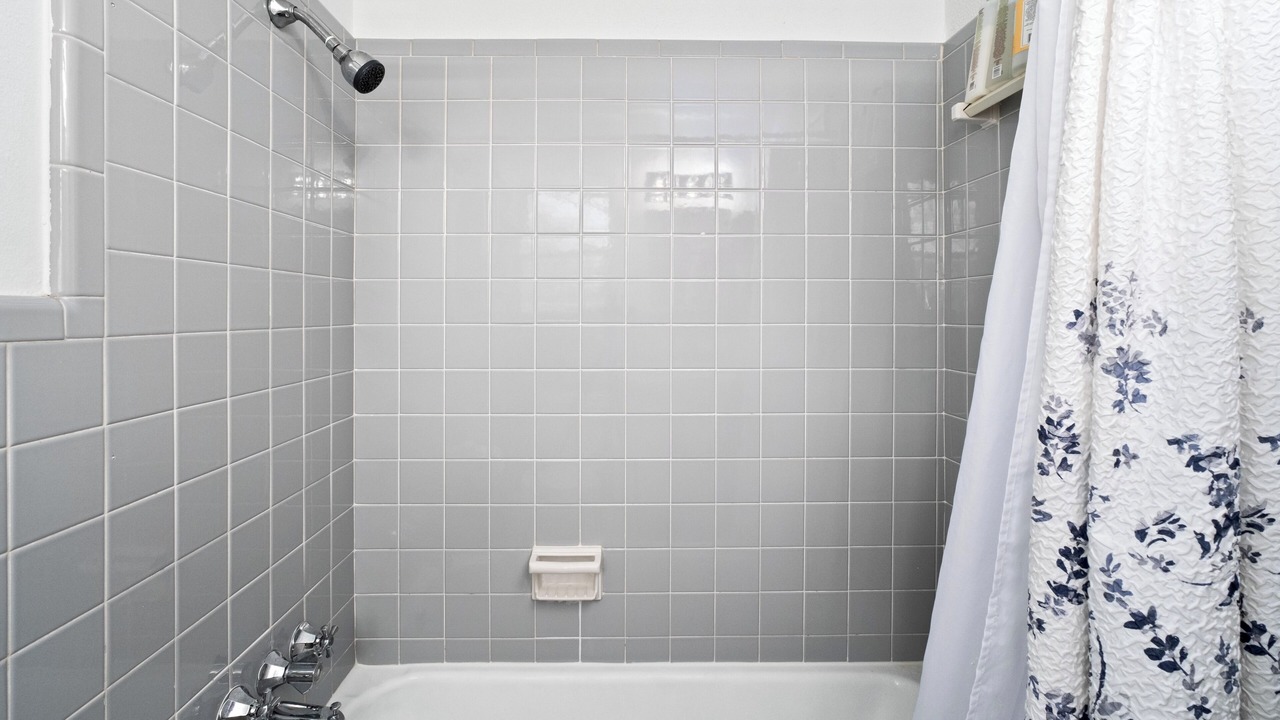 Photo of Bathroom in South Manchaca