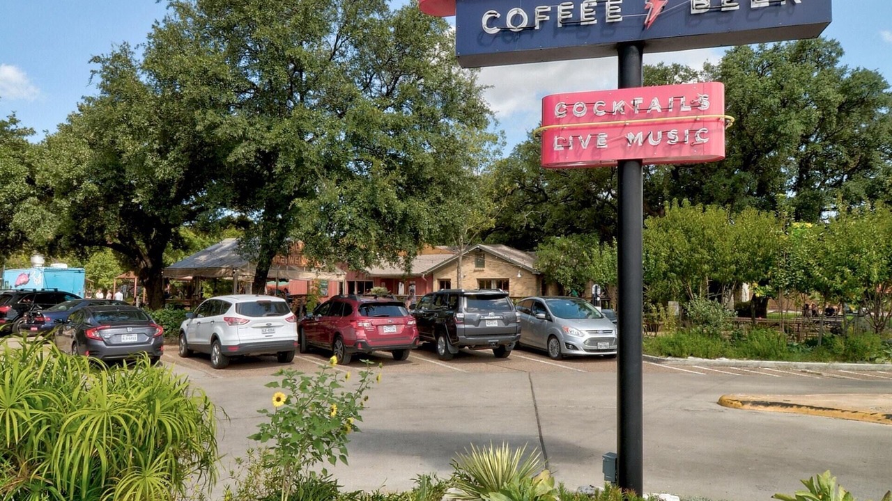Photo of Others in South Manchaca