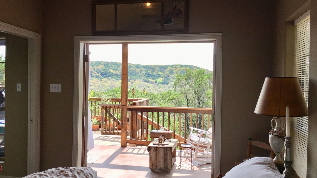 Photo of Bedroom in Canyon Lake