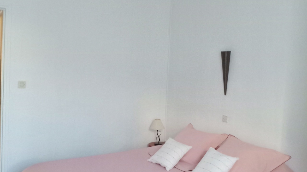 Photo of Bedroom in Gares