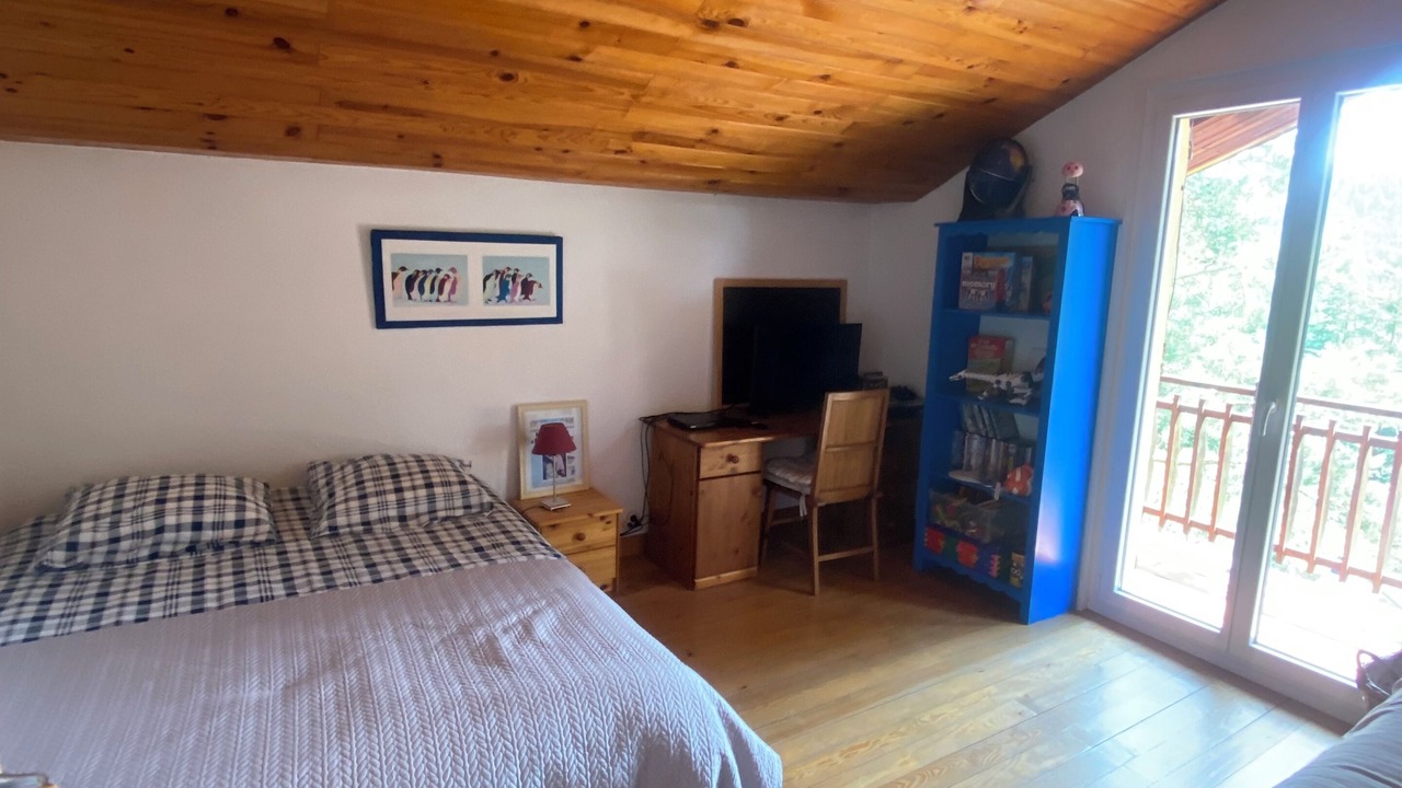 Photo of Bedroom in Andon