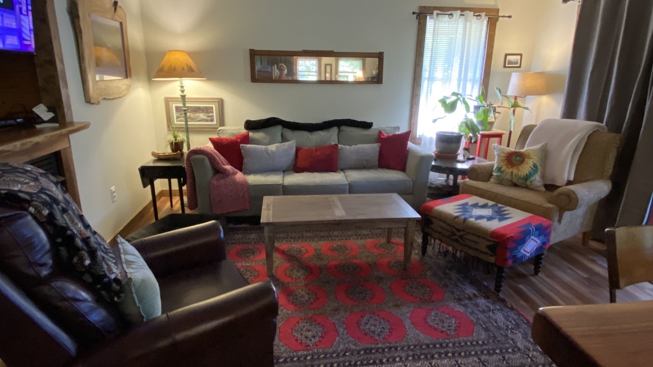 Photo of Livingroom in Bryson City