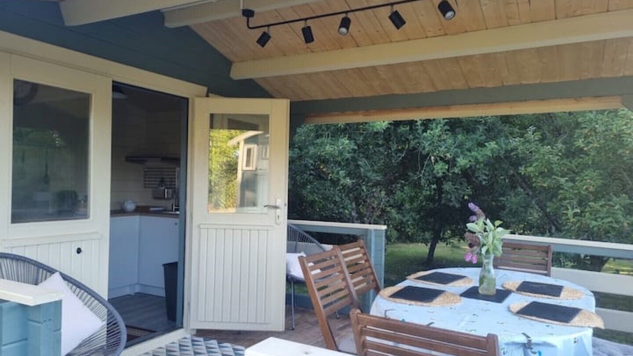 Photo of Outdoor in Saint Kew