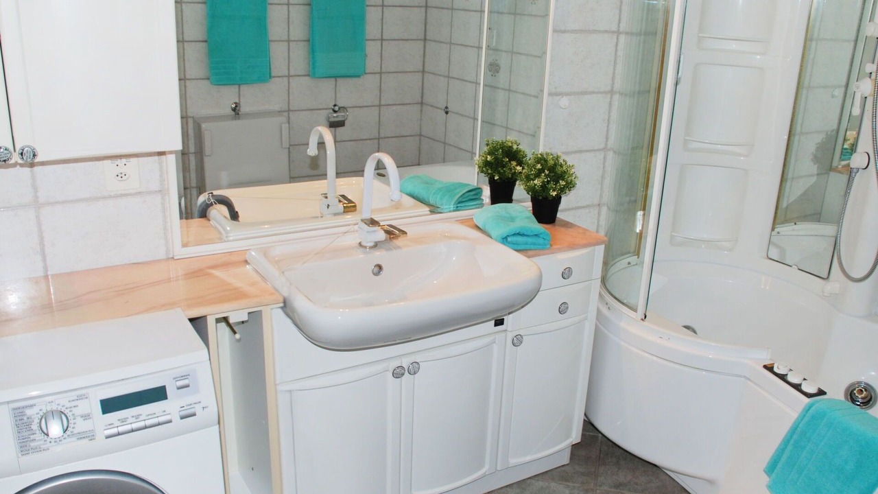 Photo of Bathroom in Tremona