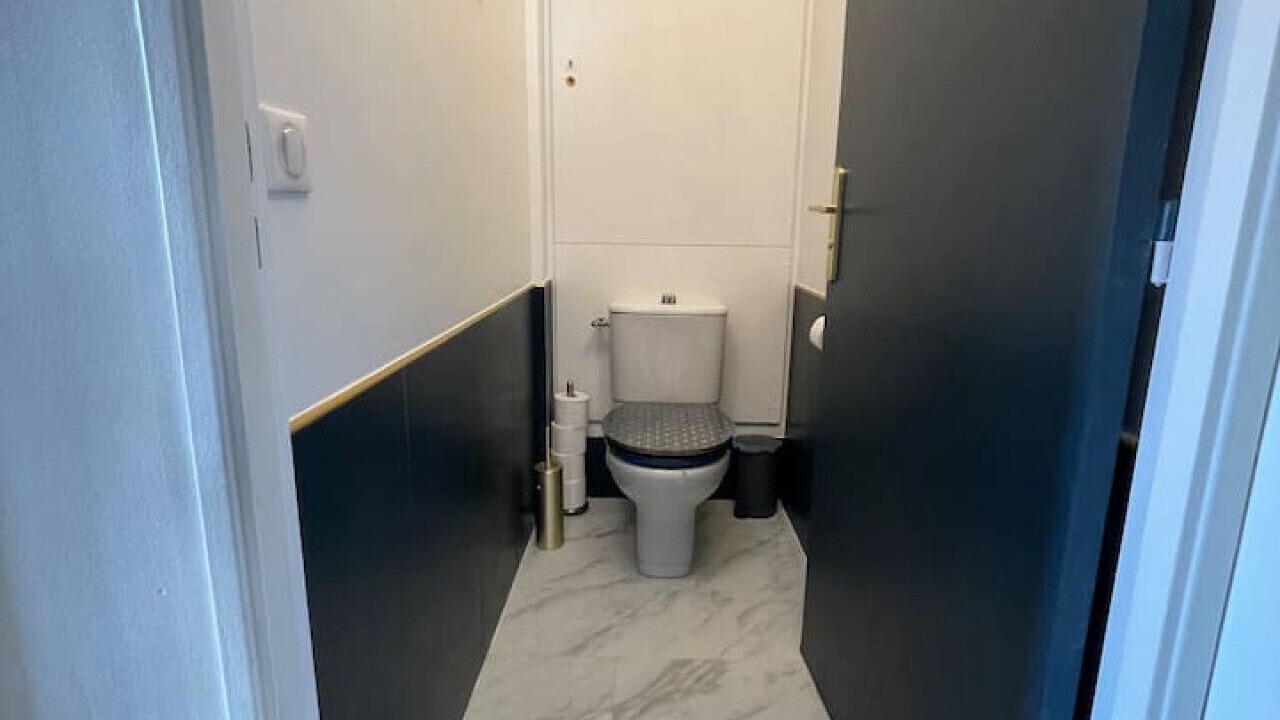 Photo of Bathroom in Saint-Cloud