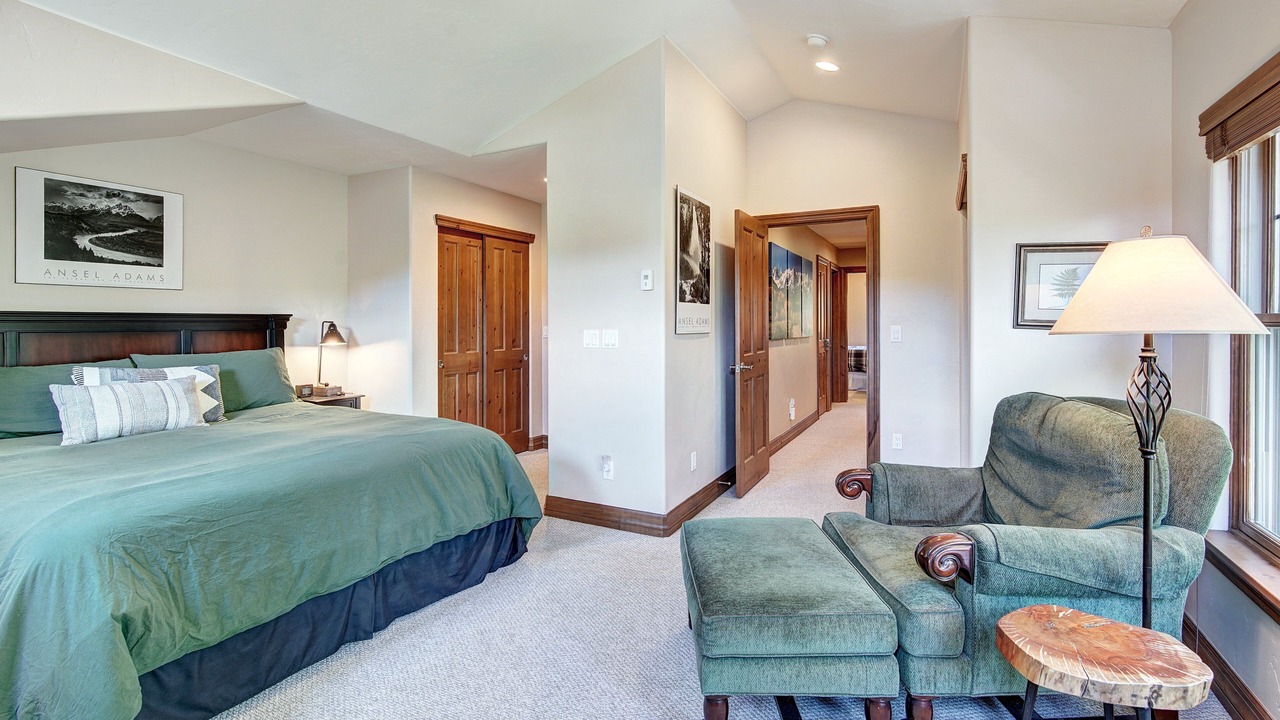 Photo of Bedroom in The Highlands
