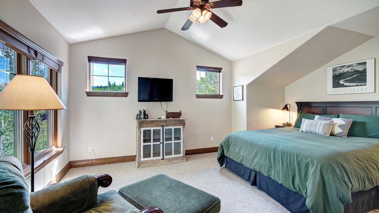 Photo of Bedroom in The Highlands