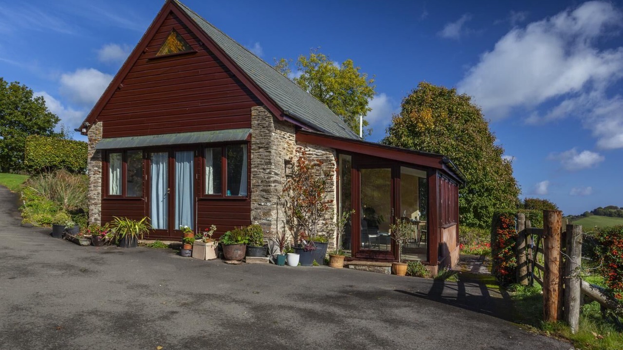 Photo of Others in Horner