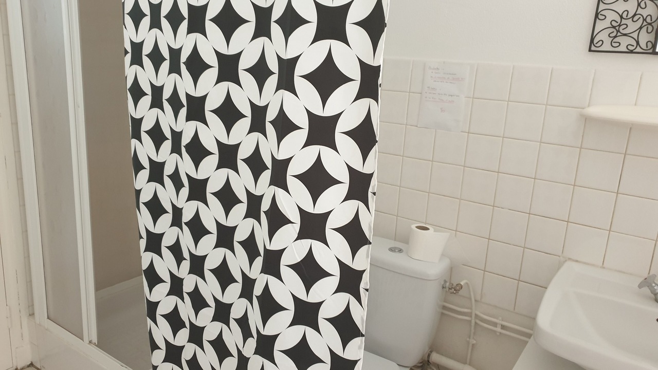 Photo of Bathroom in Issoudun