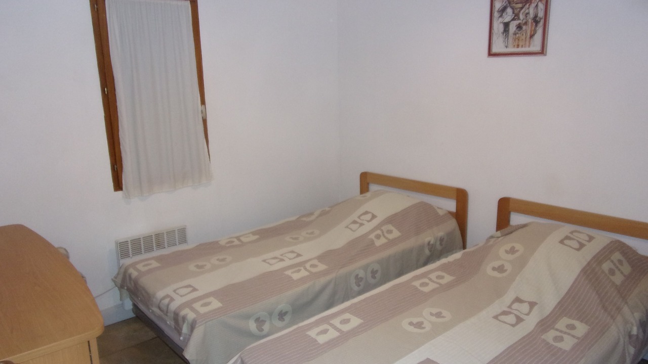 Photo of Bedroom in Maury