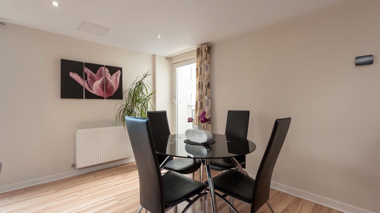 Photo of Others in City Centre Glasgow