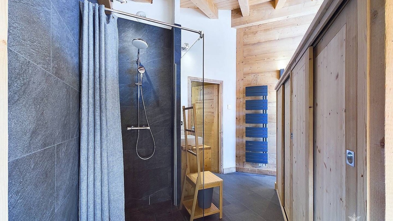 Photo of Bathroom in La Rosiere
