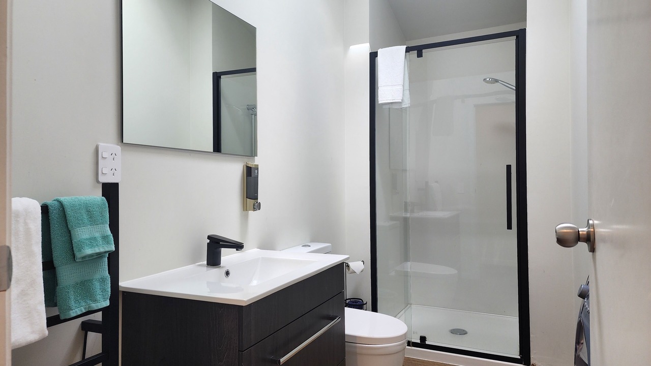 Photo of Bathroom in Kilbirnie