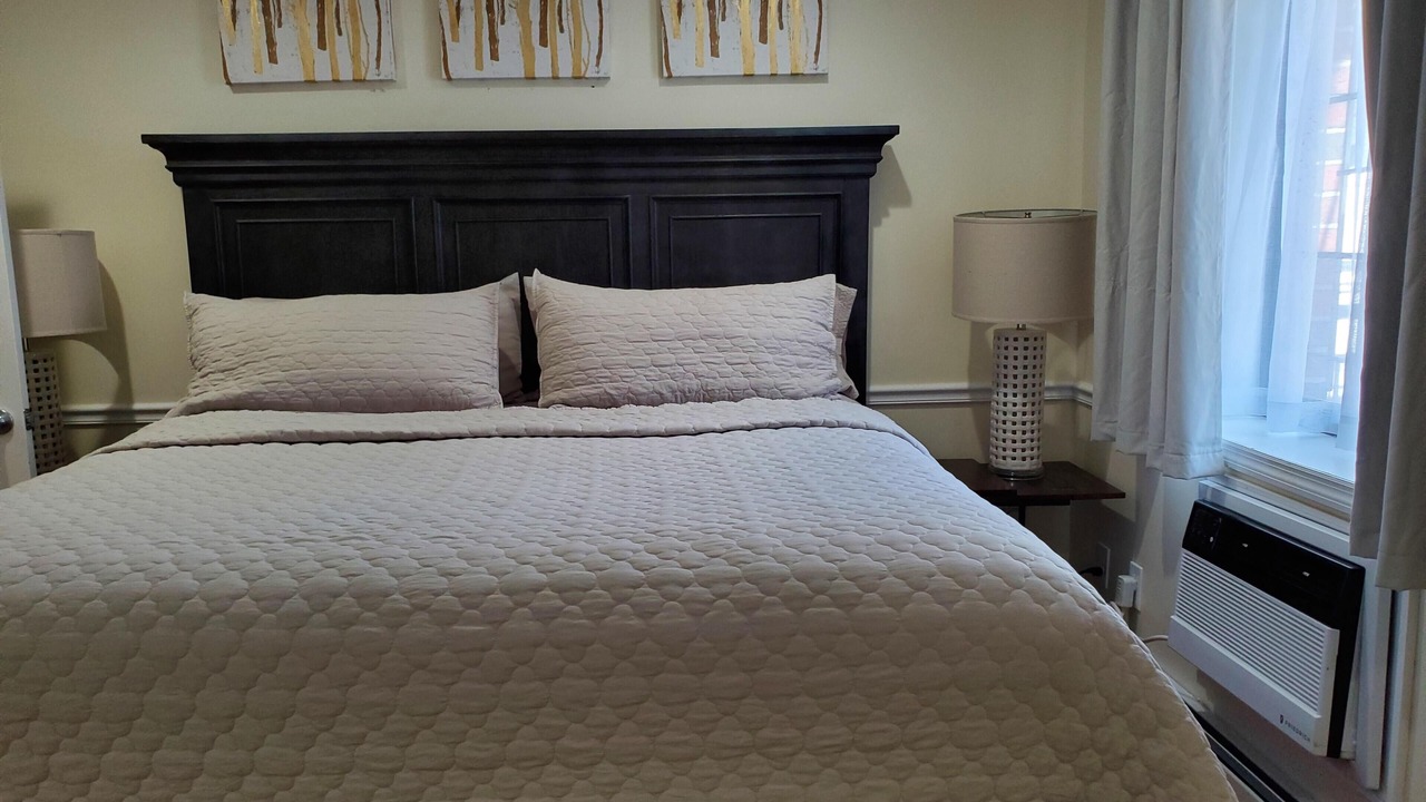 Photo of Bedroom in Queens