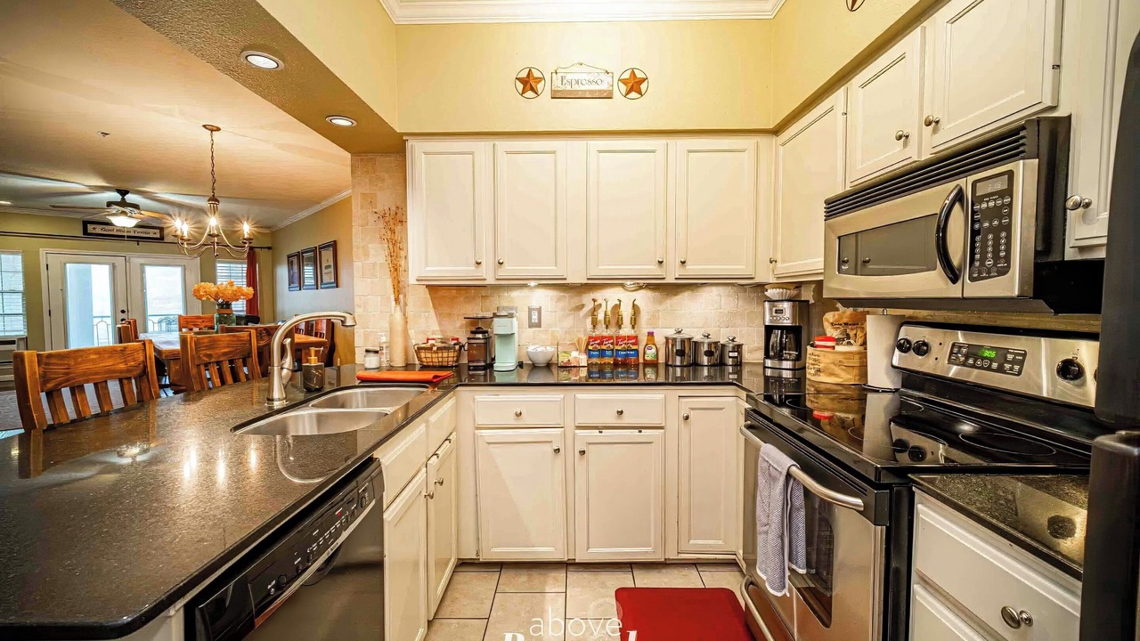 Photo of Kitchen in Highland Lake Estates