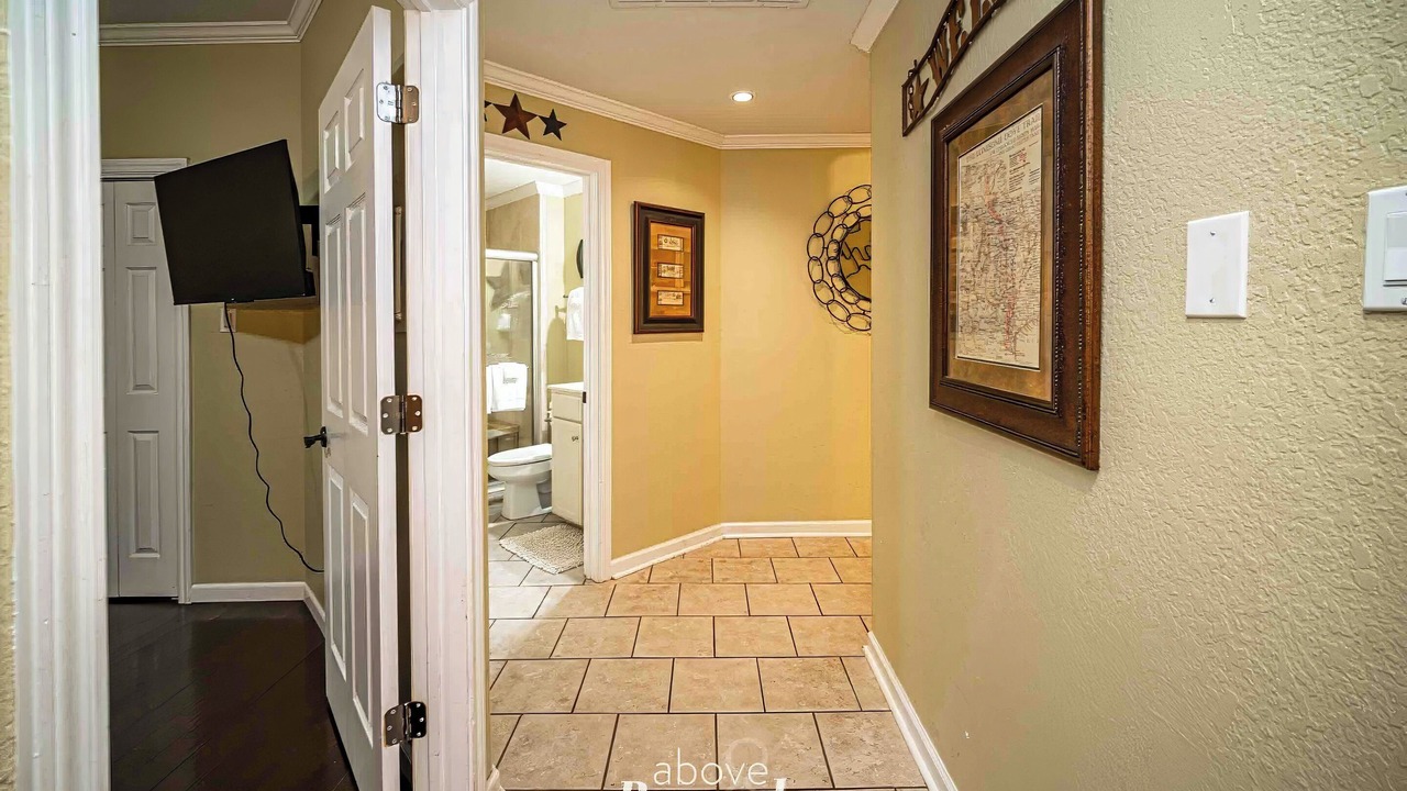 Photo of Bathroom in Highland Lake Estates