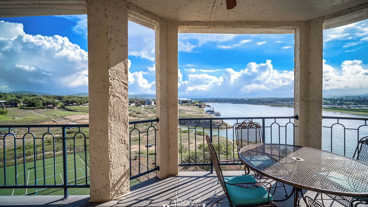 Photo of Outdoor in Highland Lake Estates