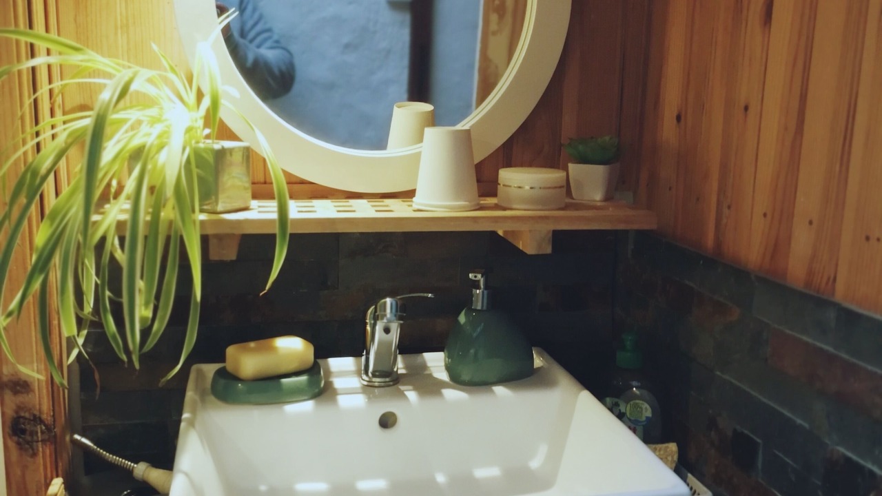 Photo of Bathroom in Saint-Etienne-les-Orgues
