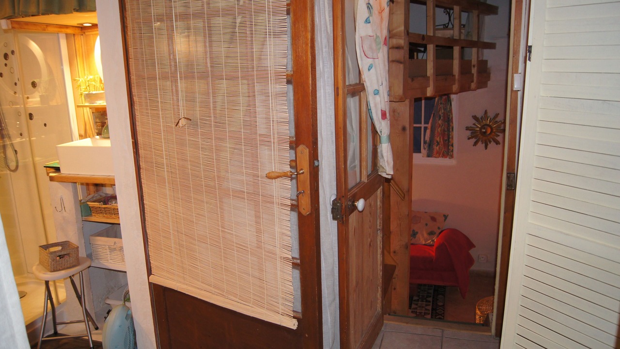 Photo of Bathroom in Saint-Etienne-les-Orgues