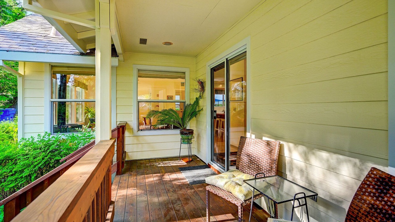 Photo of Others in Murphys