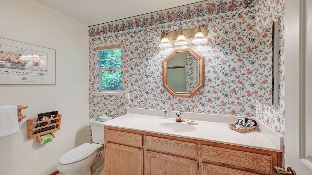 Photo of Others in Murphys