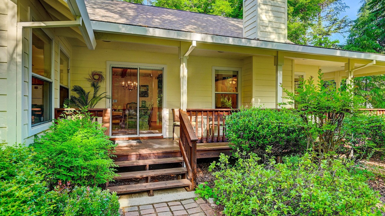 Photo of Others in Murphys