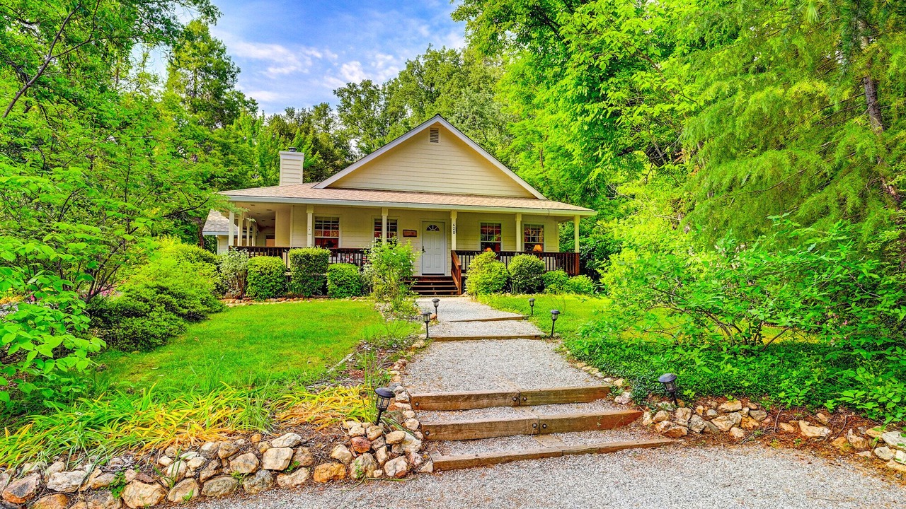 Photo of Others in Murphys