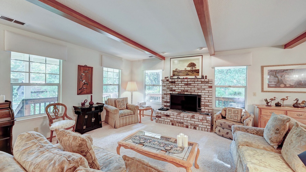 Photo of Livingroom in Murphys