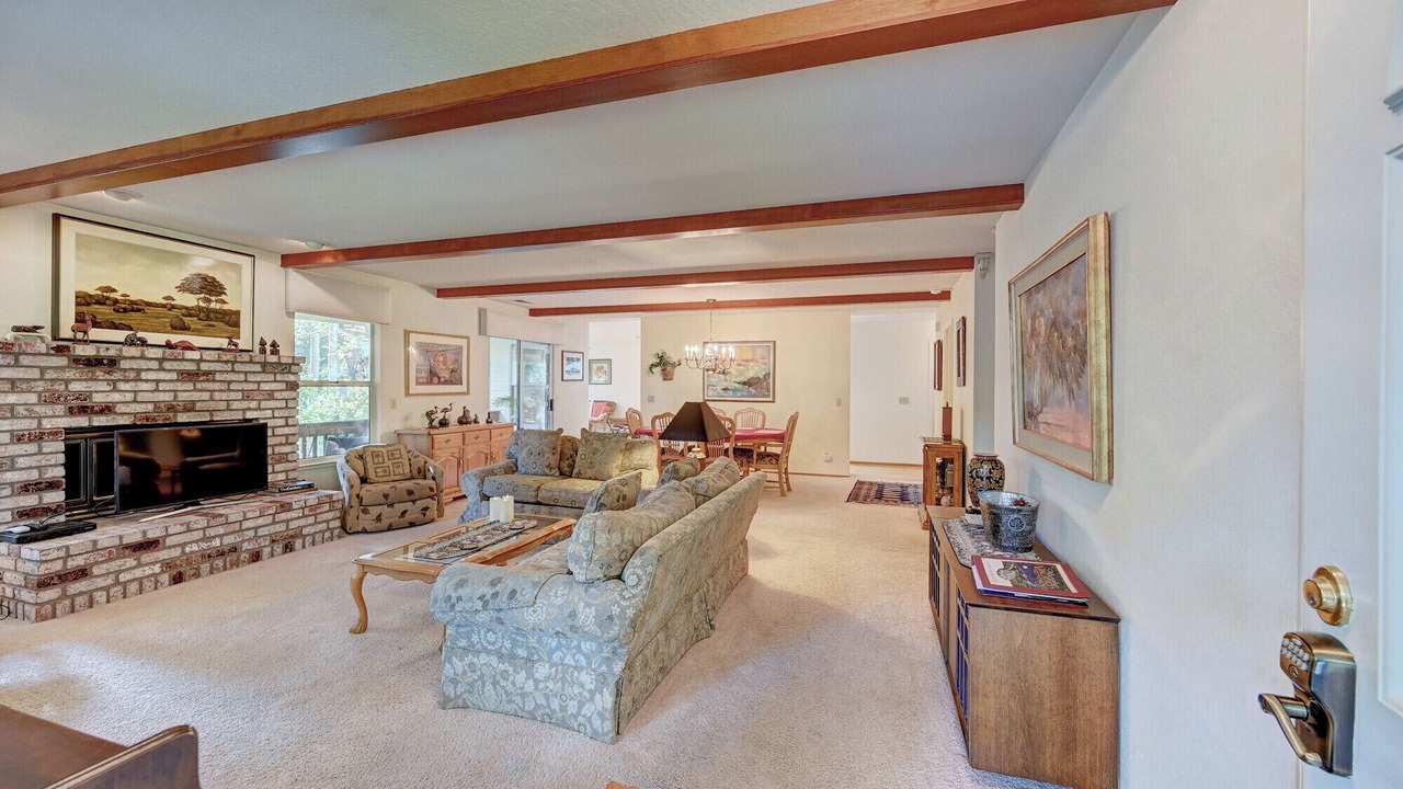 Photo of Others in Murphys