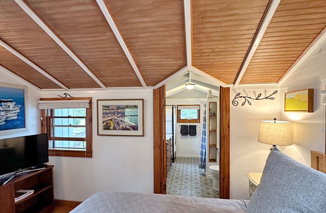 Photo of Bedroom in Tisbury