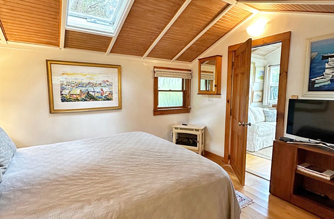 Photo of Bedroom in Tisbury