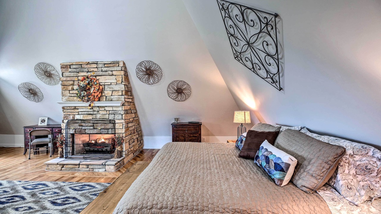 Photo of Bedroom in Cartersville