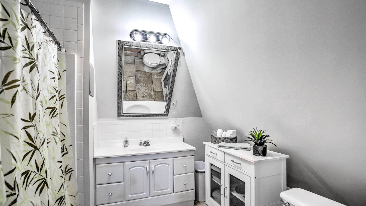 Photo of Bathroom in Cartersville