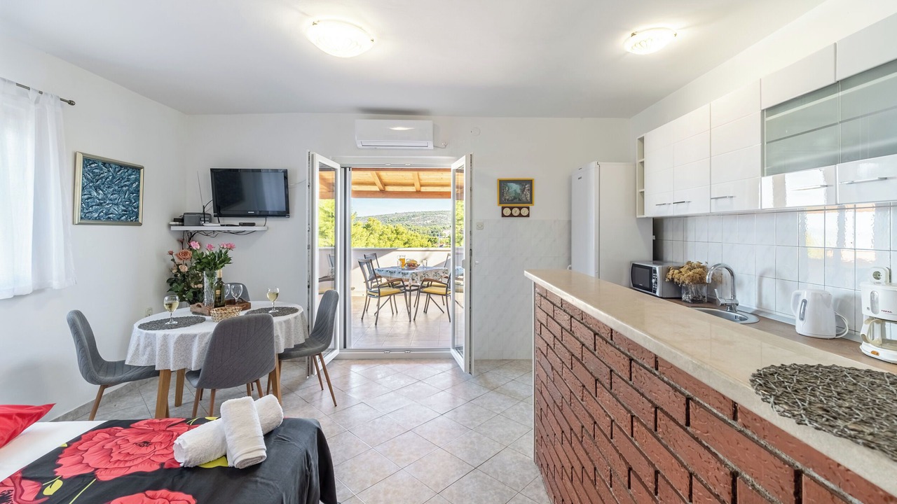 Photo of Kitchen in Cove Makarac (Milna)