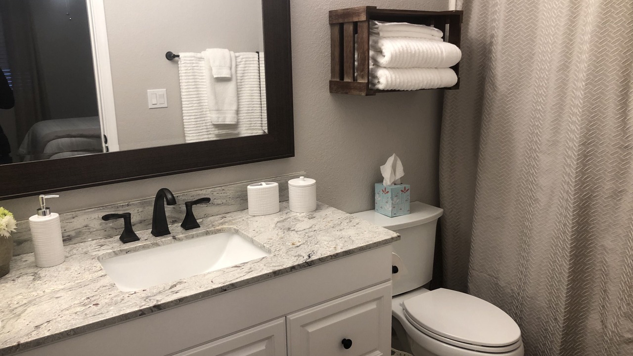 Photo of Bathroom in Woodlands Village