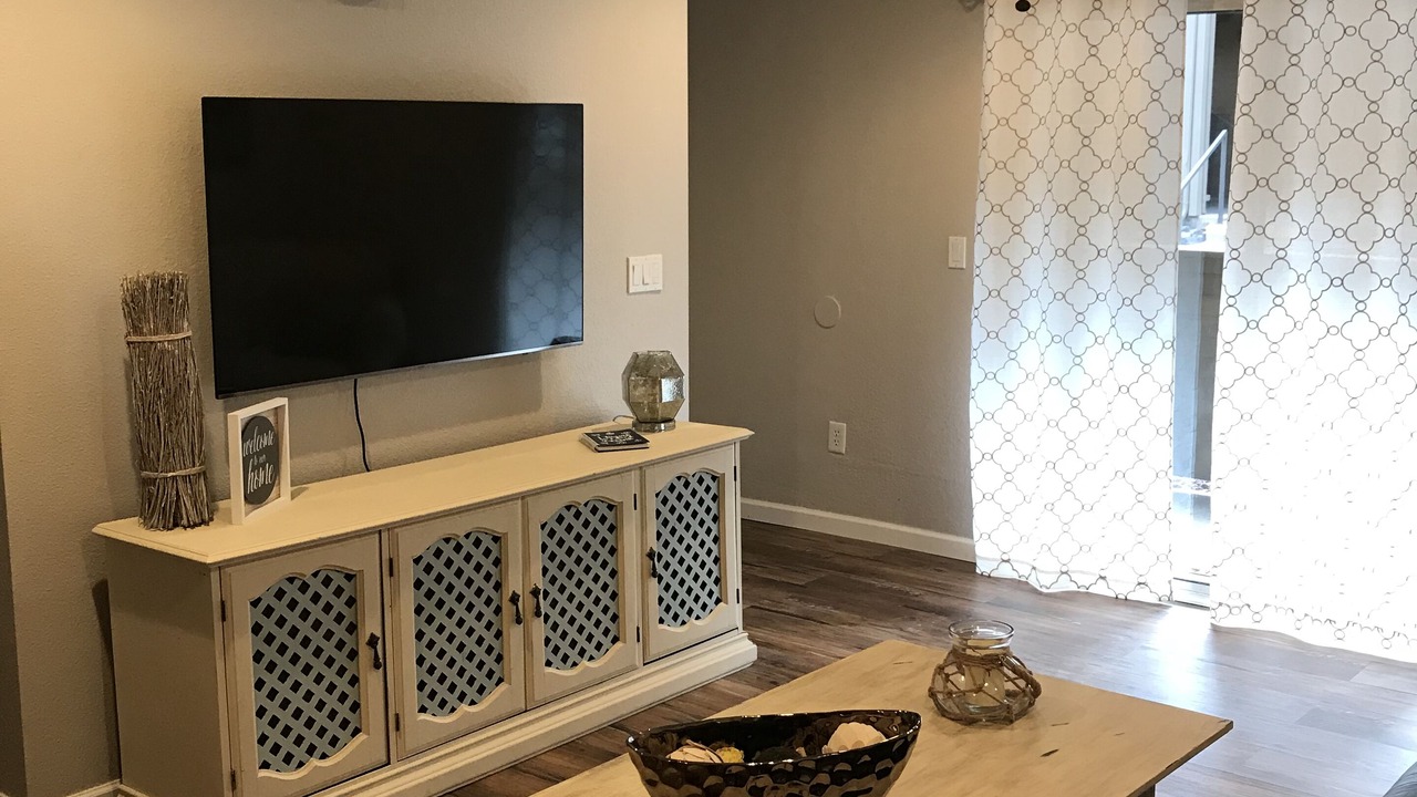 Photo of Livingroom in Woodlands Village