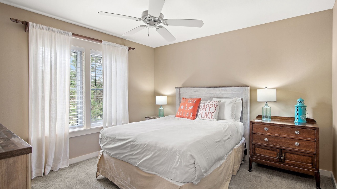 Photo of Others in Laurel Grove