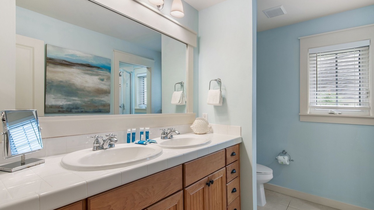 Photo of Bathroom in Laurel Grove