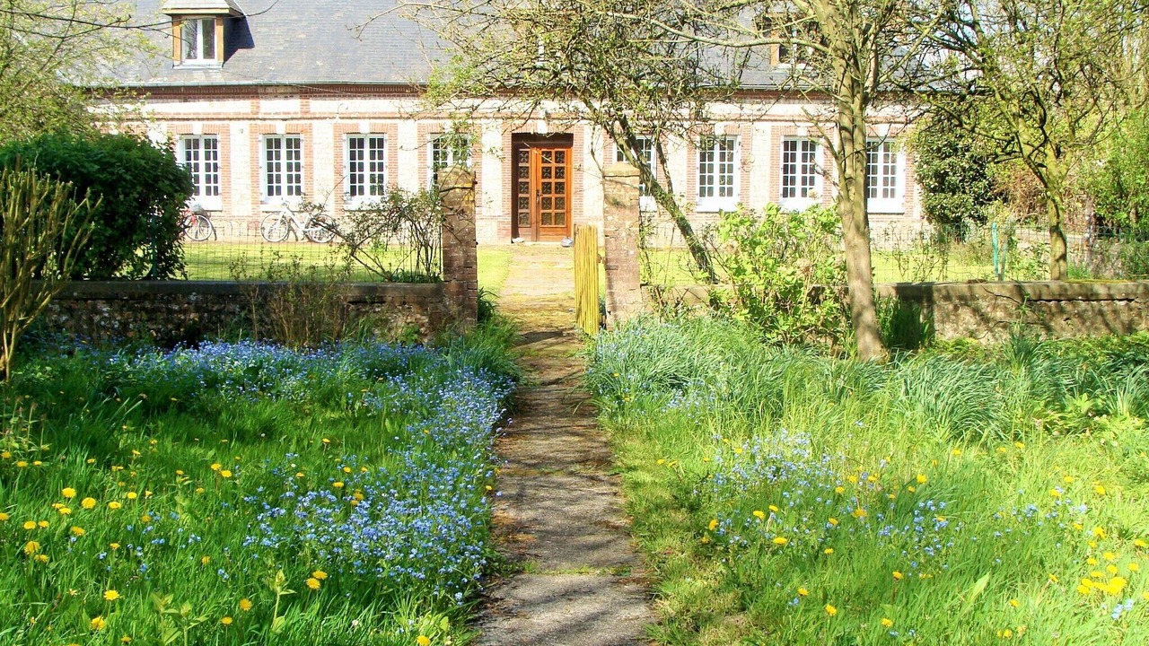 Photo of Outdoor in Angerville-la-Martel