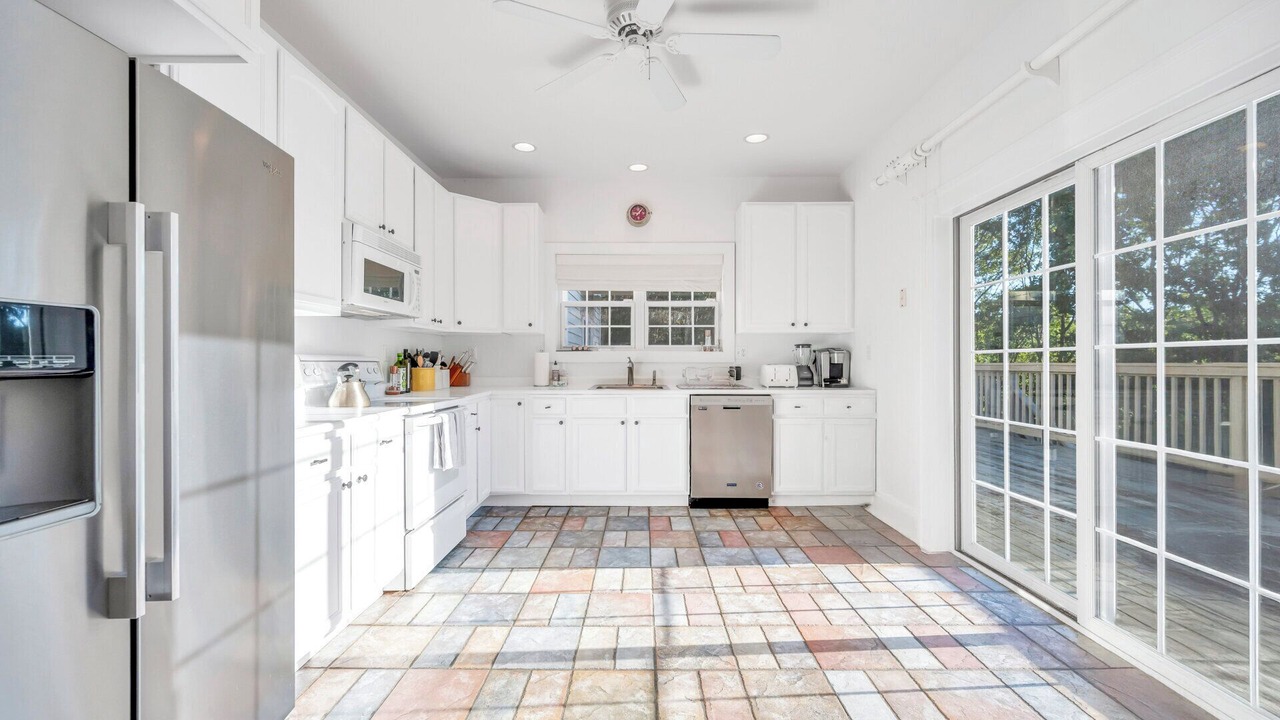Photo of Kitchen in North Sea