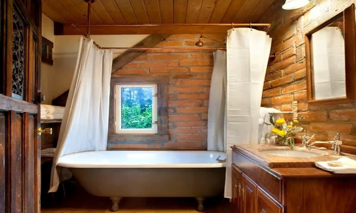 Photo of Bathroom in West Glacier