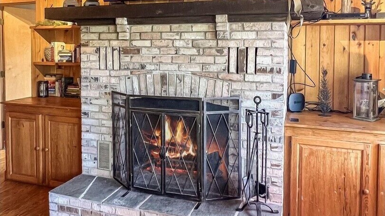 Photo of Livingroom in Town of Webb