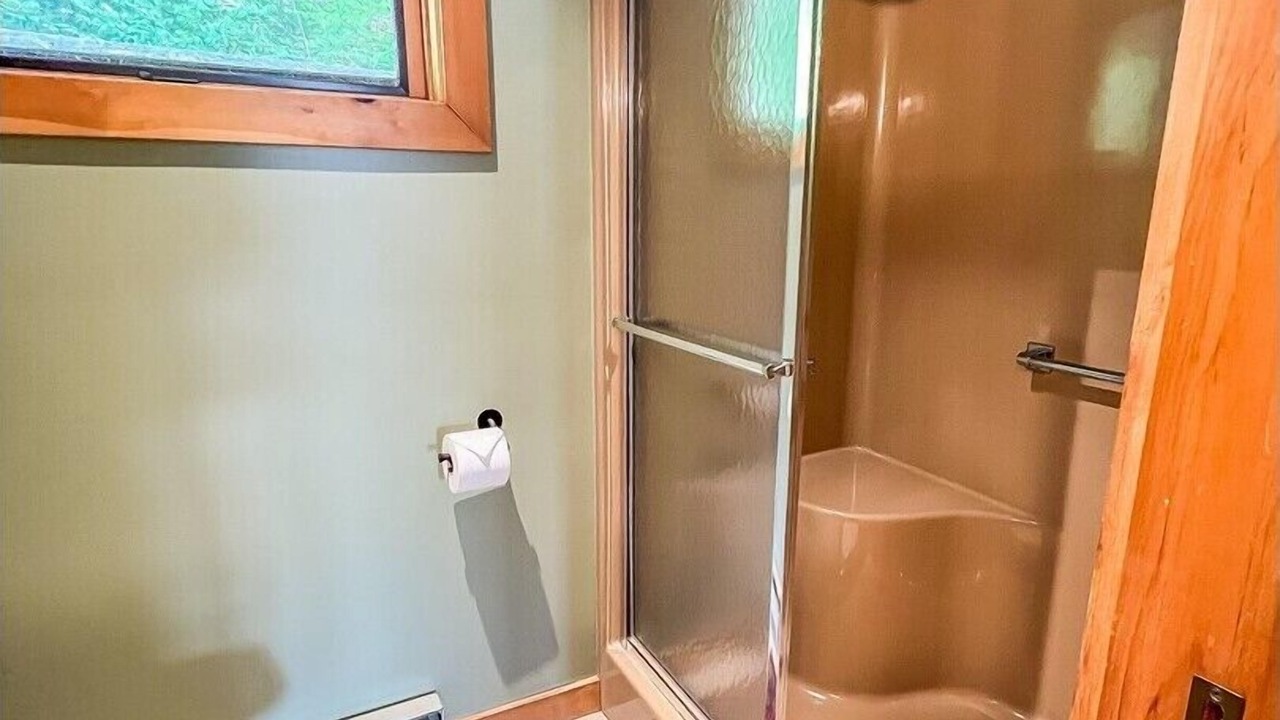 Photo of Bathroom in Town of Webb