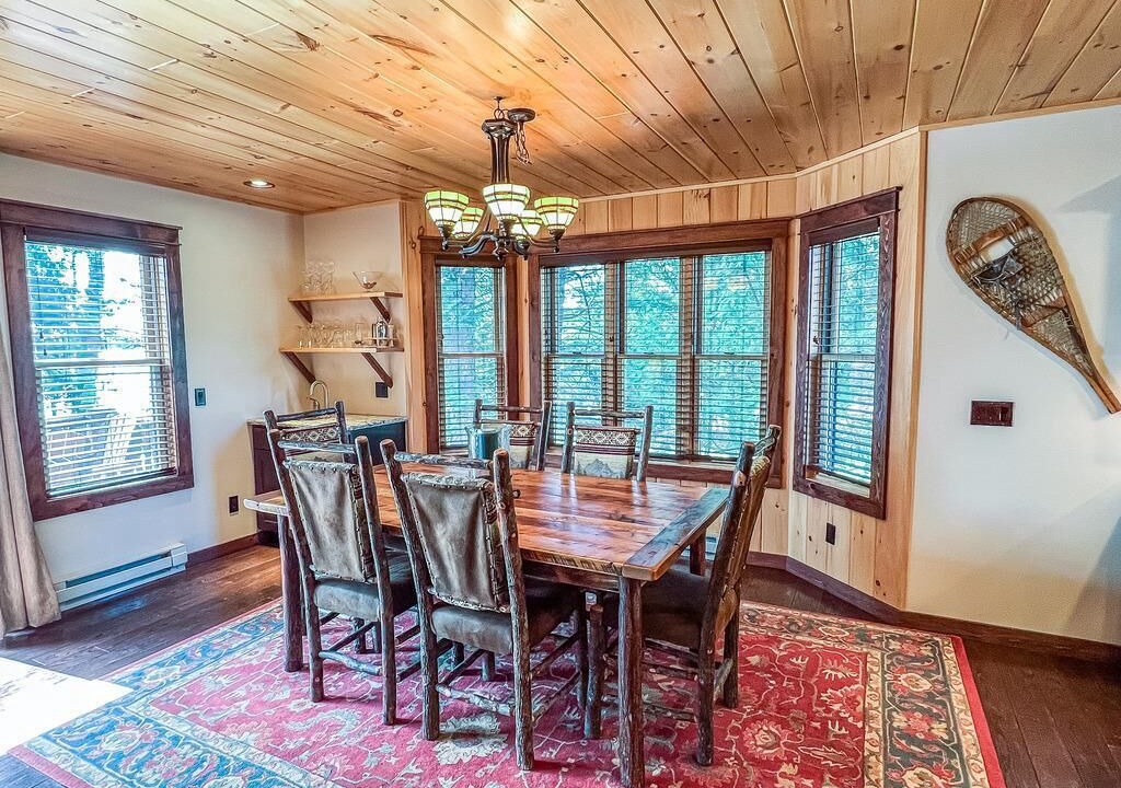 Photo of Livingroom in Inlet